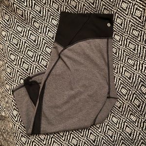 Lululemon size 12 bottoms